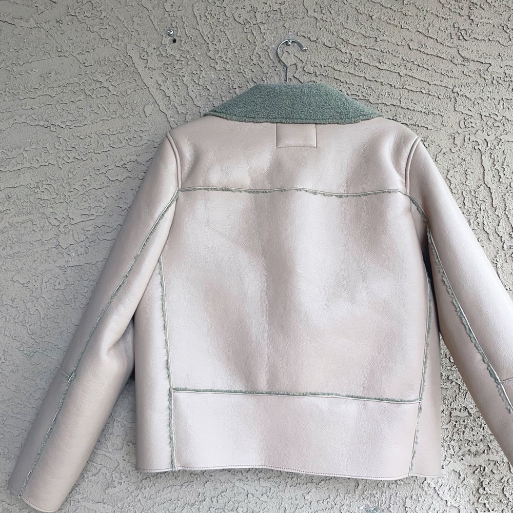 BLANK NYC NWOT Blush Pale Pink Sherpa Bonded Faux Leather Biker Moto Jacket - Picture 5 of 9